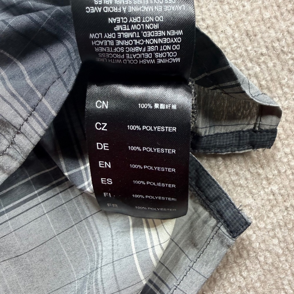 Kuhl Response Short Sleeve Plaid Button Down Shirt Mens XXL Gray 7452 Wicking - Picture 9 of 9